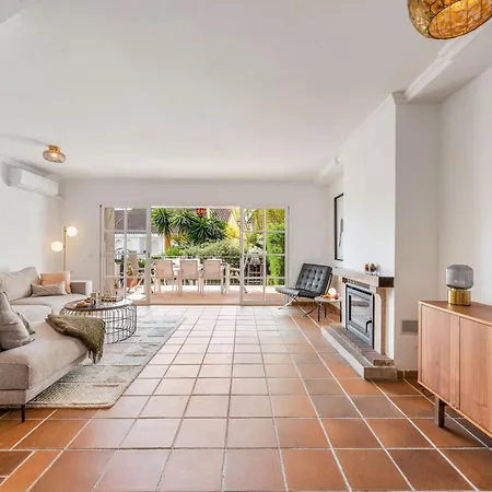 Appartement Sea View 4 Bdrm Townhouse W Pool & Cinema *