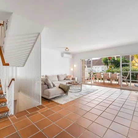 Sea View 4 Bdrm Townhouse W Pool & Cinema Appartement
