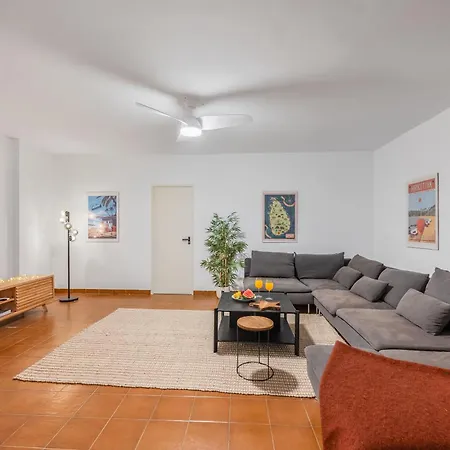 Appartement Sea View 4 Bdrm Townhouse W Pool & Cinema *