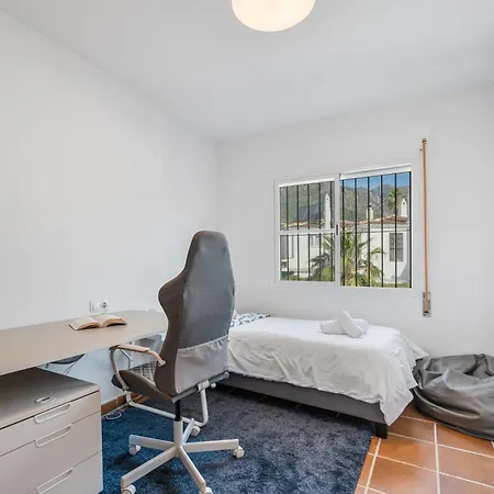 Sea View 4 Bdrm Townhouse W Pool & Cinema Appartement *