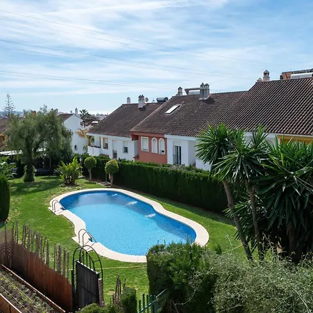 Sea View 4 Bdrm Townhouse W Pool & Cinema *