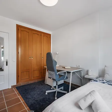 Sea View 4 Bdrm Townhouse W Pool & Cinema * Marbellac
