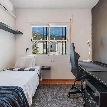 Appartement Sea View 4 Bdrm Townhouse W Pool & Cinema *